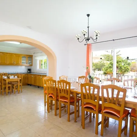 Villa Nadaltenis - Costa