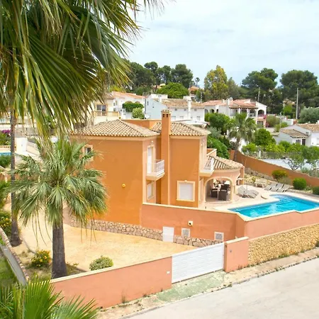 Villa Nadaltenis - Costa